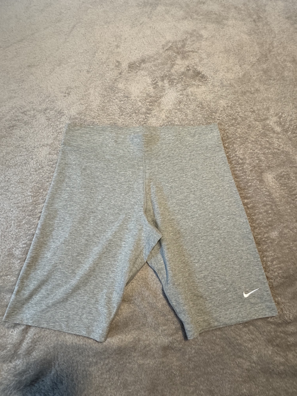 Nike Light Grey Performance Bike Shorts with White Swoosh Size XL